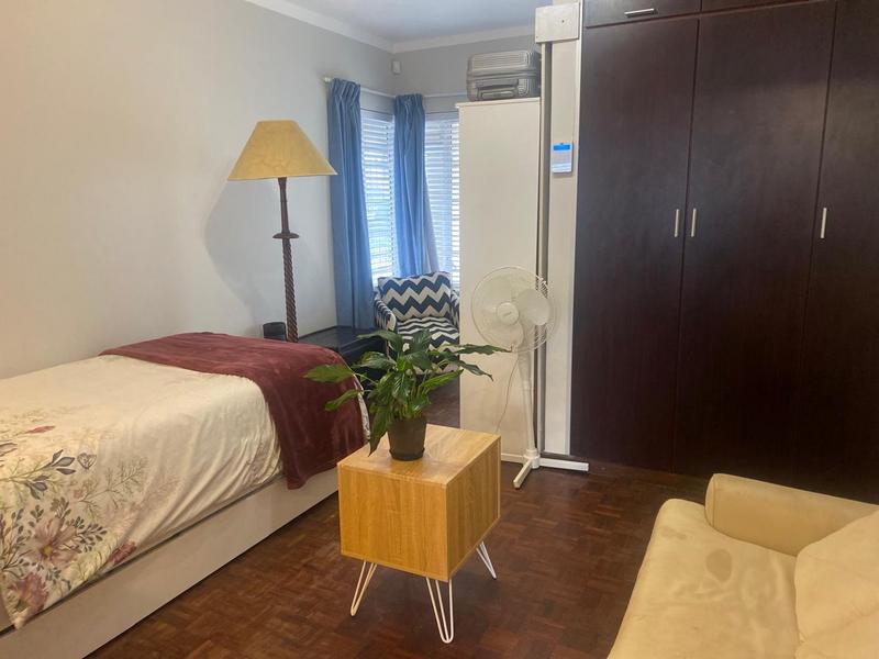 1 Bedroom Property for Sale in Observatory Western Cape